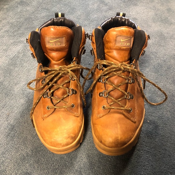 acg work boots